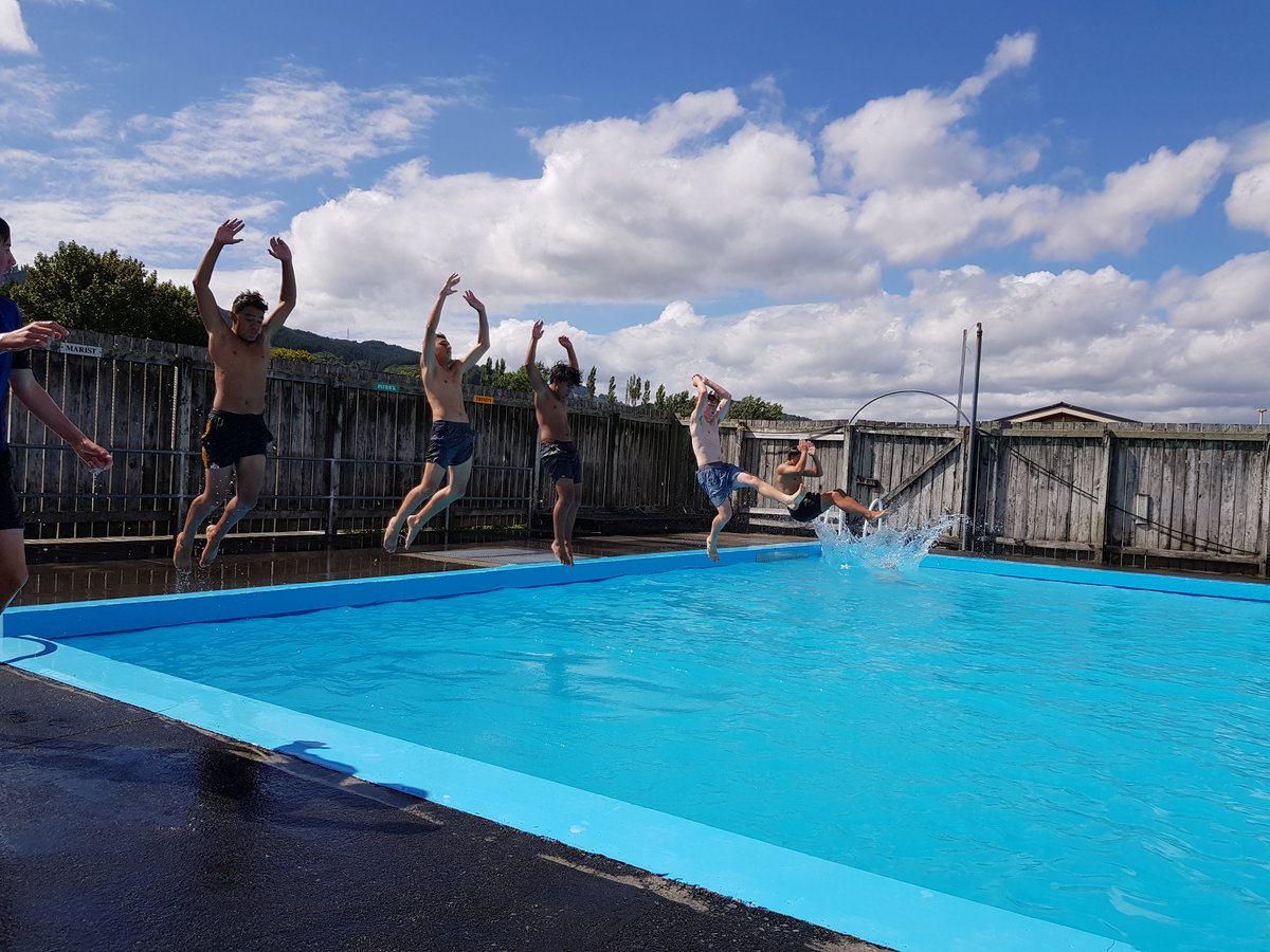 Redwood - Pool